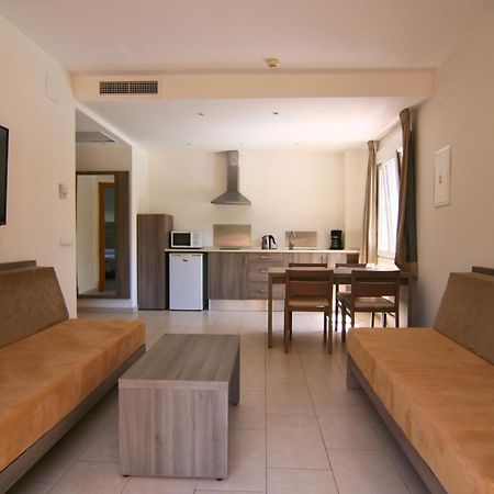 Cabot Tres Torres Apartamentos プラヤ・デ・パルマ エクステリア 写真
