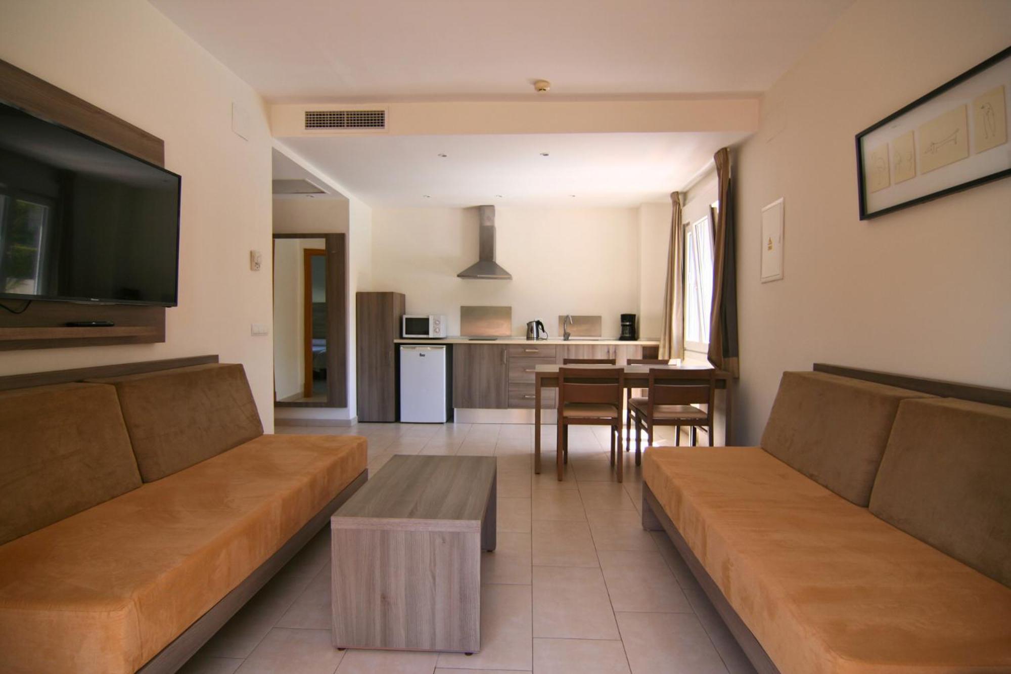 Cabot Tres Torres Apartamentos プラヤ・デ・パルマ エクステリア 写真